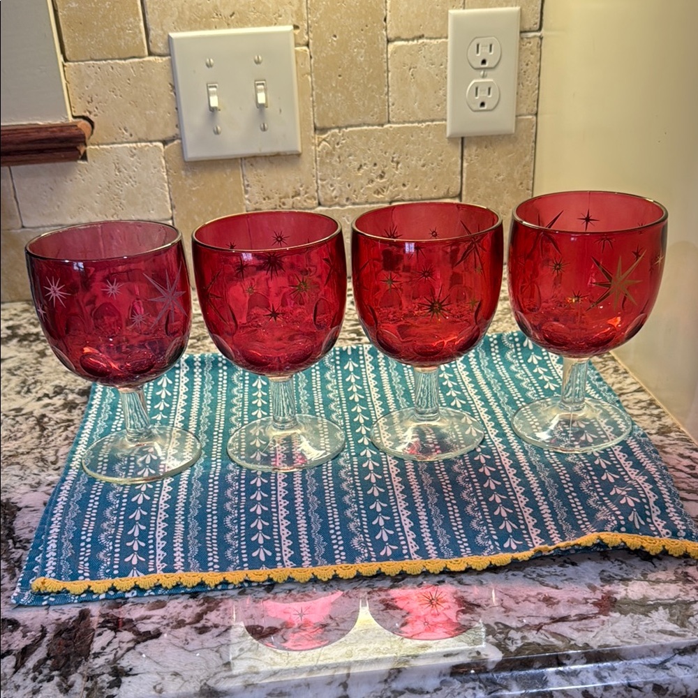 Bartlett Collins Set of 4  Cranberry Red Goblets With Atomic Starburst Design.